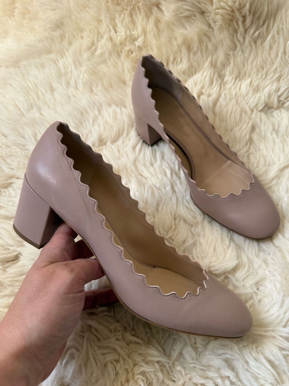 Chloé Lauren Scallop-Edge Pump - Pink Tea - Size 37.5